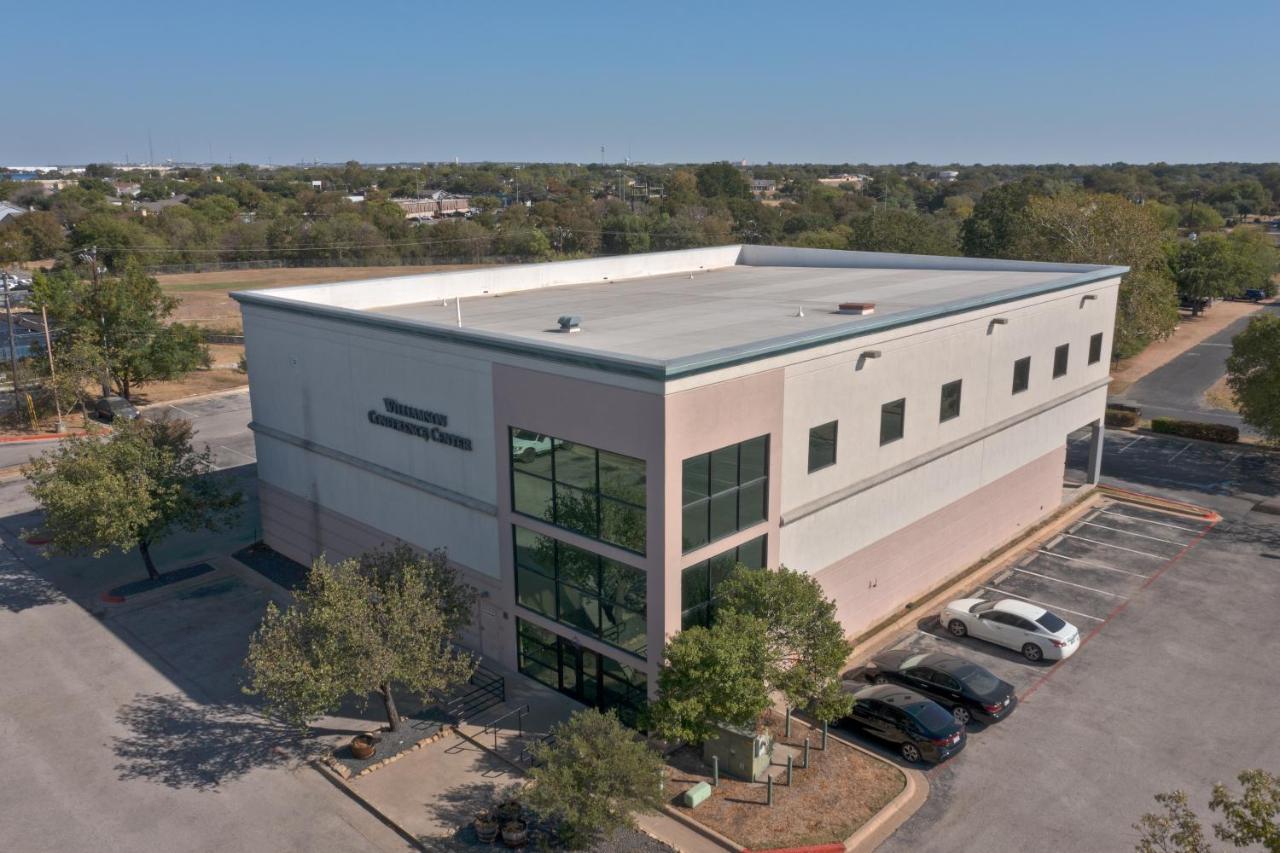 Hotel Wingate By Wyndham And Williamson Conference Center Round Rock Exterior foto